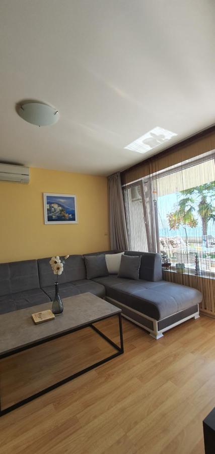 Alex Beach Apartment Sveti Vlas Exterior photo